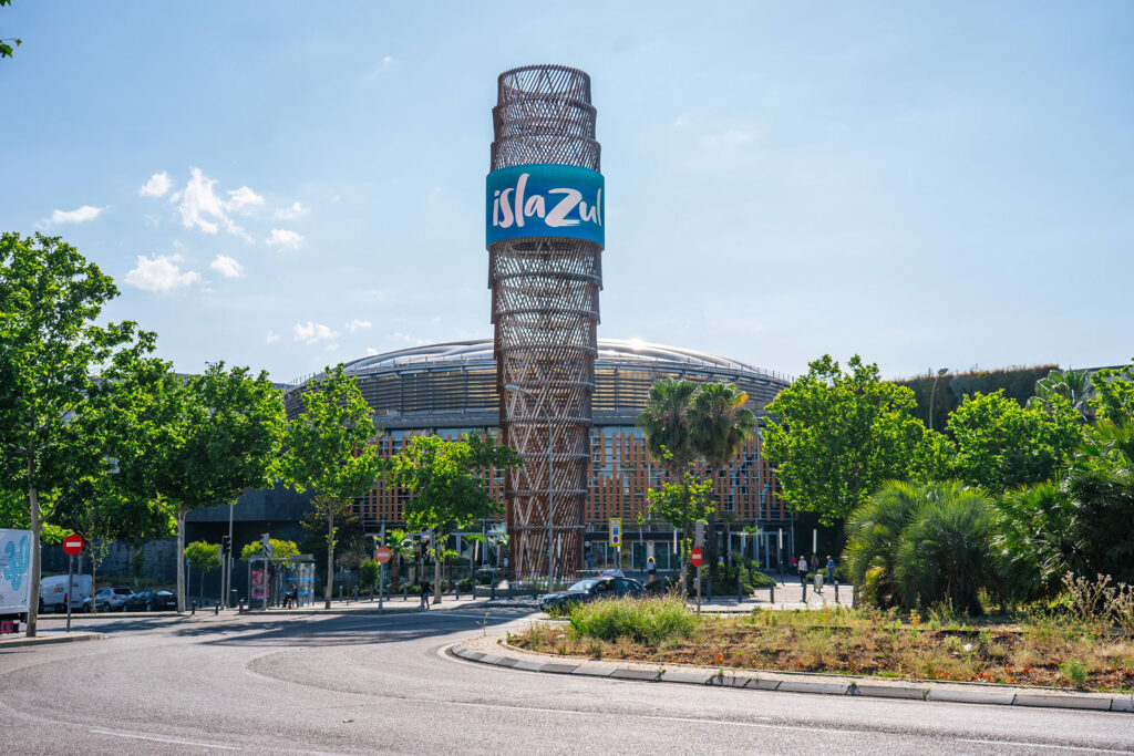 Islazul Shopping Centre